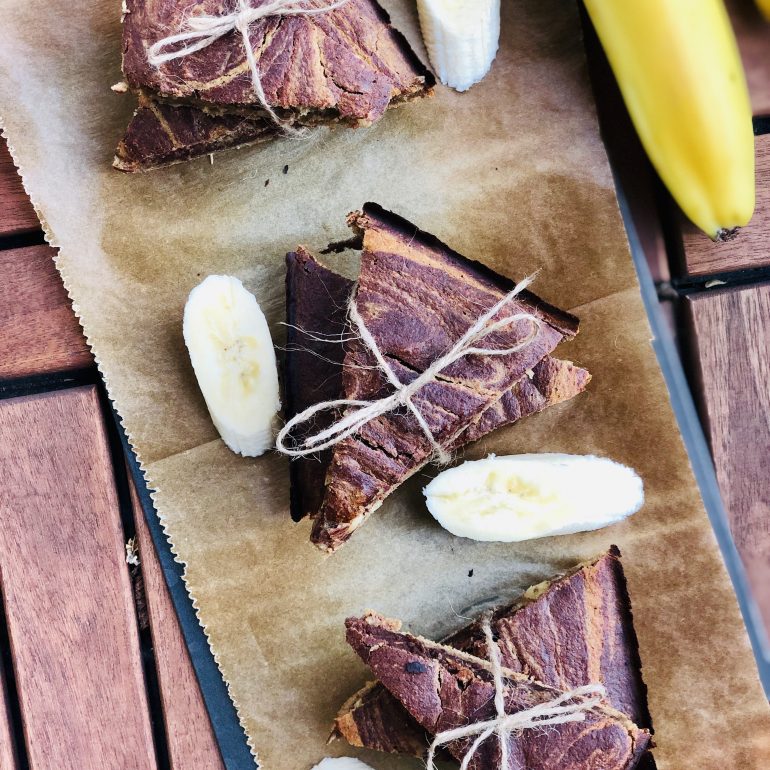 Przepis na ciasto bananowo-kakaowe